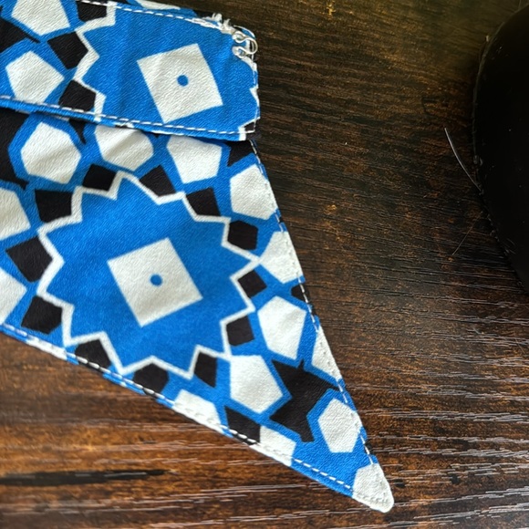 Vintage-Inspired Geometric Print Dickey Collar - Picture 5 of 6